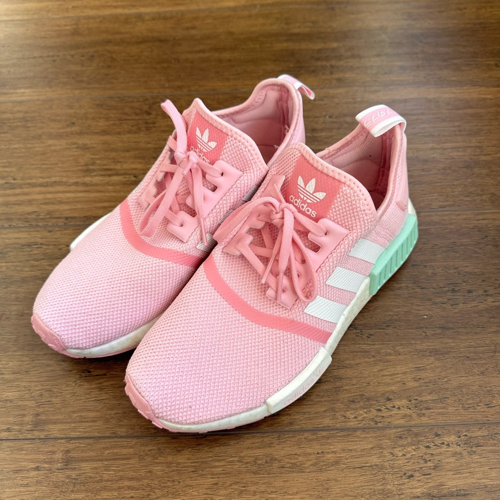 Adidas NMD pink